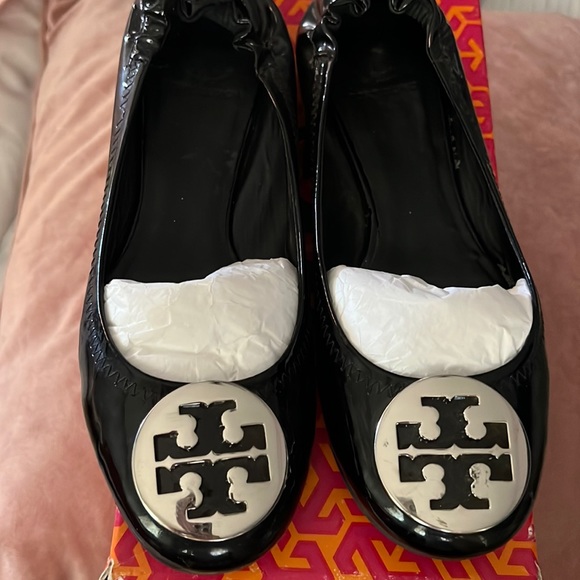 Tory Burch - Picture 1 of 4